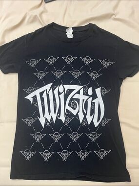 Gildan Black Short Sleeve Tee with White Twiztid Graphic